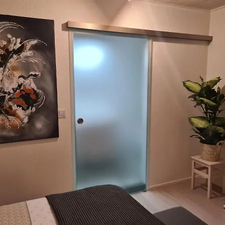 Nocleg ze śniadaniem De Loenense Bossen 3*