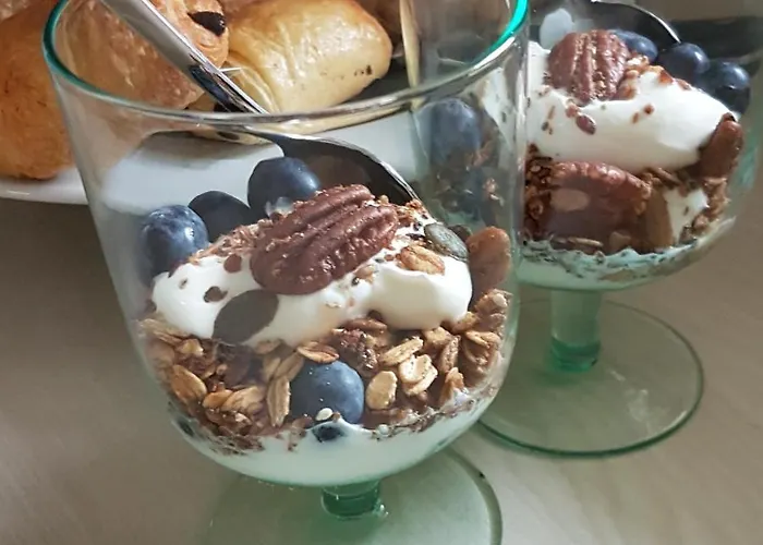 ベッド・アンド・ブレックファスト De Loenense Bossen